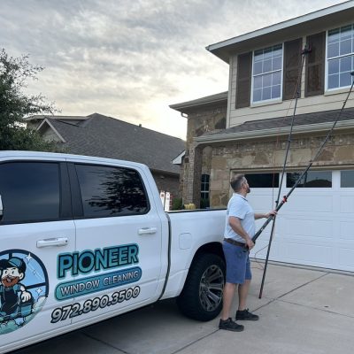Professional window cleaning for a Dripping Springs TX home